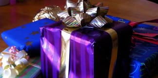 The Independent 2015 gift-giving guide package: a great deal for local businesses The Independent gift-giving guide