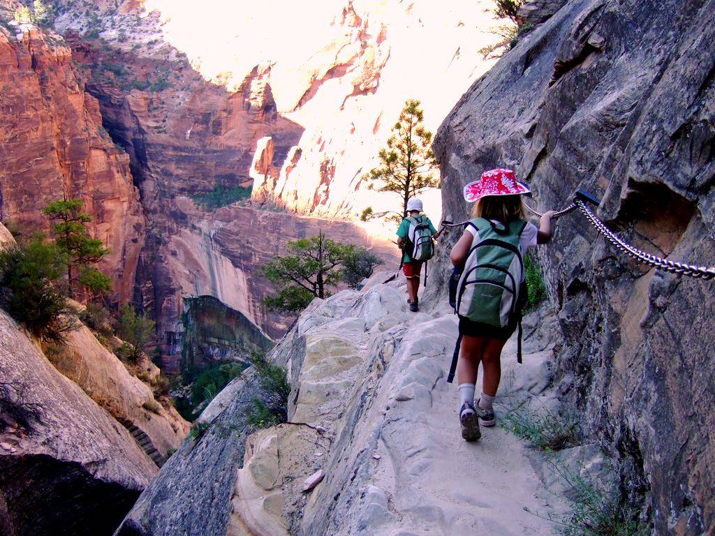 Zion National Park anticipating large crowds over UEA weekend The