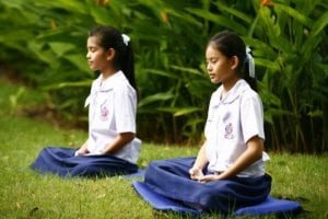 teaching children meditation