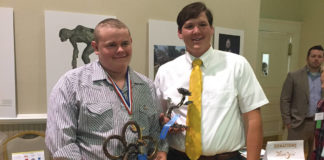 Art Around the Corner awards young creators Art Around the Corner awards young creators