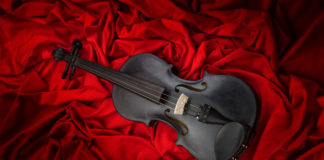 Southern Utah Events Guide southern utah events guide The_Blackbird._On_Red_Velvet!