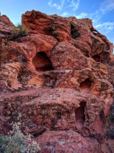 Hiking Southern Utah: Babylon Arch