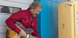 David Jorgensen performs James Taylor tribute concert at Kayenta David Jorgensen performs James Taylor tribute concert at Kayenta