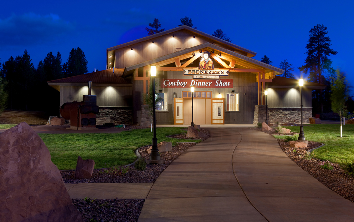 Ruby's Inn welcomes The Bryce Canyon Wranglers to Ebenezer's Barn & Grill