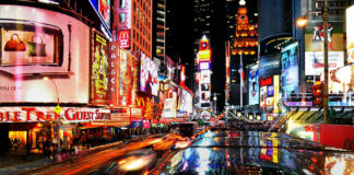 John D. Smitherman stars in “My Broadway: Music of the Night” at Kayenta John D. Smitherman stars in “My Broadway: Music of the Night” at Kayenta