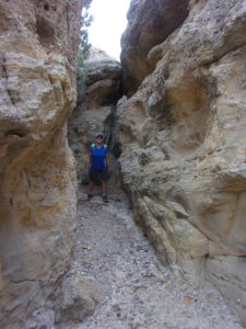 Hiking Southern Utah: Grosvenor Arch