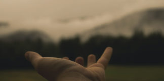 Southern Utah Mormon Support Group lends a hand to those in need of healing Southern Utah Post Mormon Support Group