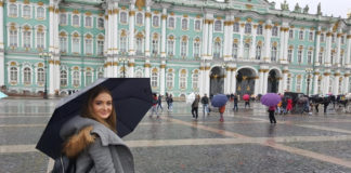 SUU students travel the world During the 2017–18 school year, SUU’s Office of Learning Abroad coordinated the study abroad of more than 460 students to 68 different countries.