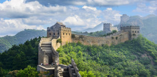 SUU Community on the Go explores ancient wonders of China The Great Wall of China is one of many stops when SUU Community on the Go and the Cedar City Chamber of Commerce travel to China in April.