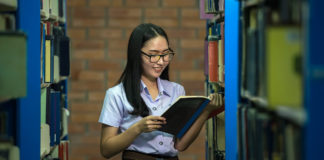 AAUW offers college scholarships to St. George women The St. George Chapter of the American Association of University Women is offering scholarships to women who wish to pursue a college education.