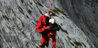 Arizona hiker rescued from quicksand at Zion National Park On the afternoon of Feb. 16, Zion Dispatch received a report of a 34-year-old male visitor from Arizona whose leg was stuck in quicksand.