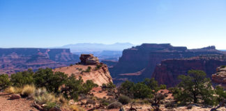 Acting Secretary Bernhardt signs Secretarial Order 3373, Evaluating Public Access in BLM Land Disposals and Exchanges On March 21, Acting Secretary of the Interior David Bernhardt signed Secretarial Order 3373, Evaluating Public Access in BLM Land Disposals and Exchanges.