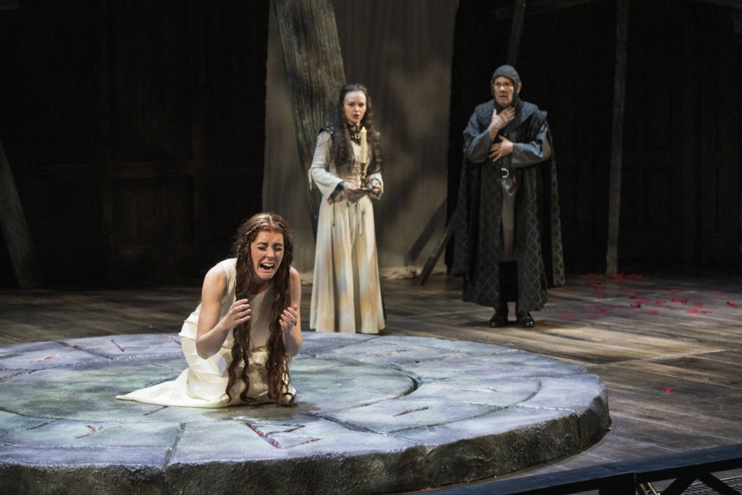 visionary-direction-makes-for-a-macabre-macbeth-at-utah-shakespeare