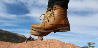 BLM closes portions of Red Cliffs Recreation Area for maintenance The BLM is making improvements to the Red Cliffs Recreation Area and will temporarily close the access road, campground, and day-use areas.