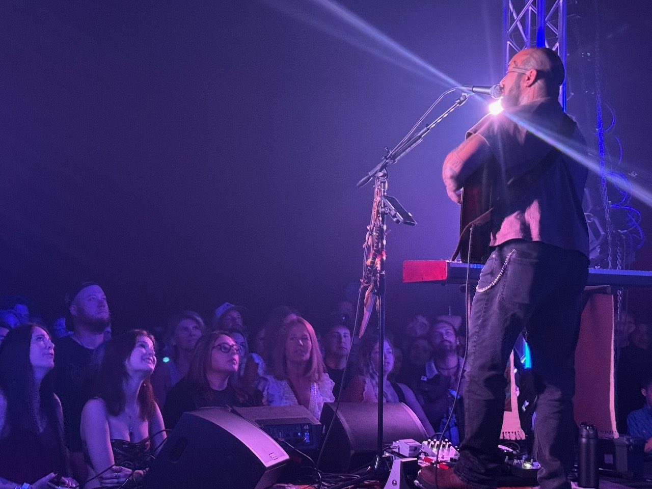 Nahko captivates sold-out crowd at Performance Arts Campus debut in St. George