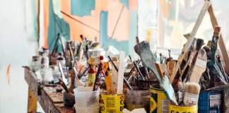 WOW Retreat Inspires Women Artists Amid Mt. Carmel’s Red Rock Beauty WOW Retreat Inspires Women Artists Amid Mt. Carmel’s Red Rock Beauty