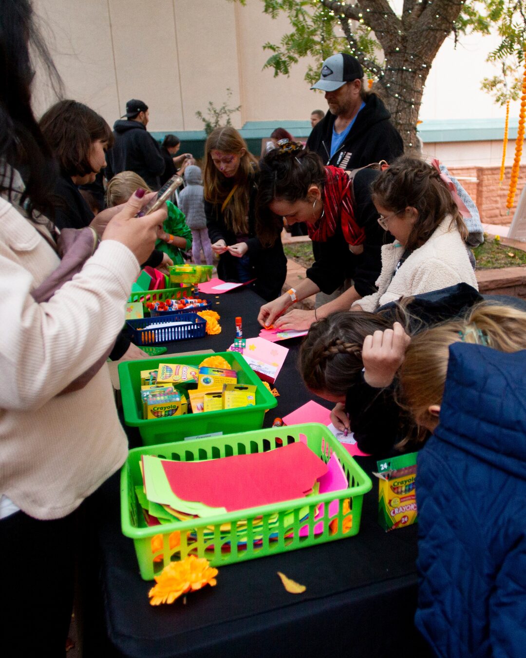 Experience the color and culture of Día de los Muertos at the St. George Museum of Art on November 1. The free community event features art, music, Ballet Folklorico Anayansi, and a community Ofrenda honoring loved ones past.