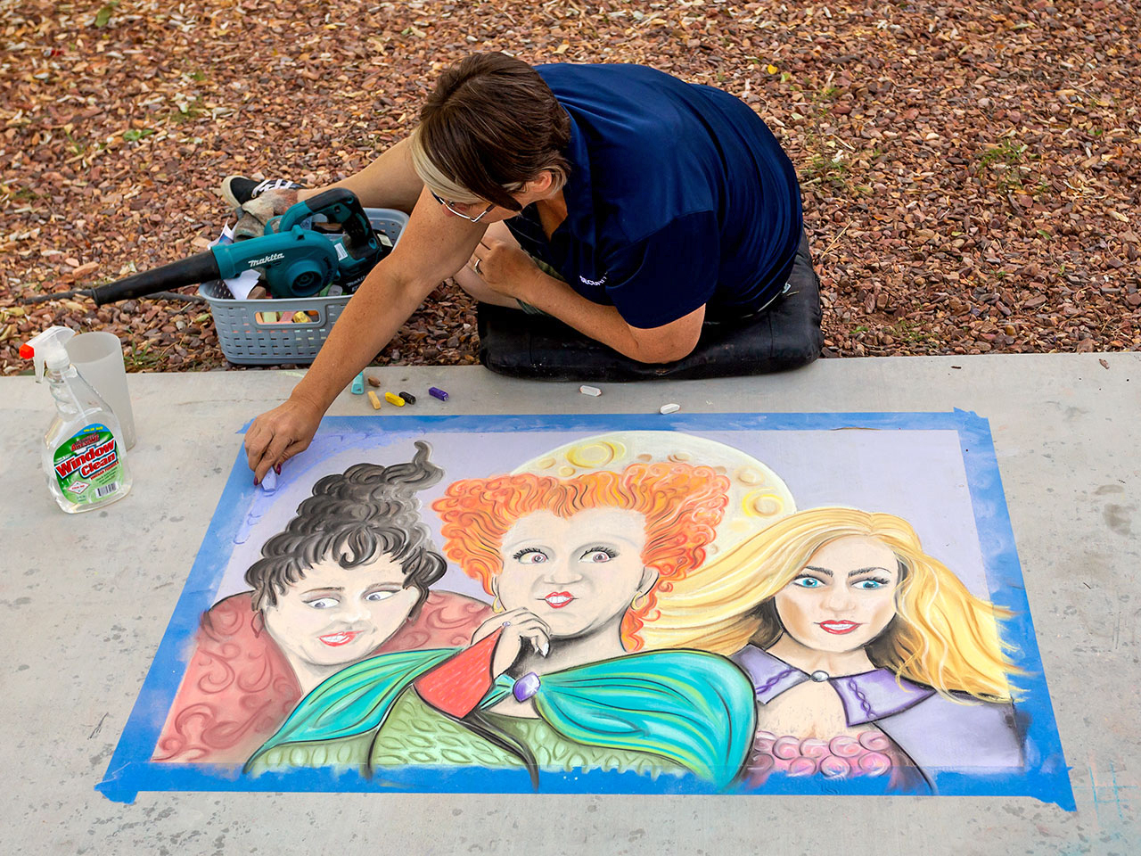 The Kanab Arts Festival returns Oct. 18, 10 AM–2 PM at the Kanab Center with free workshops, live dance, a professional art show, a handmade market, and pro chalk artists.