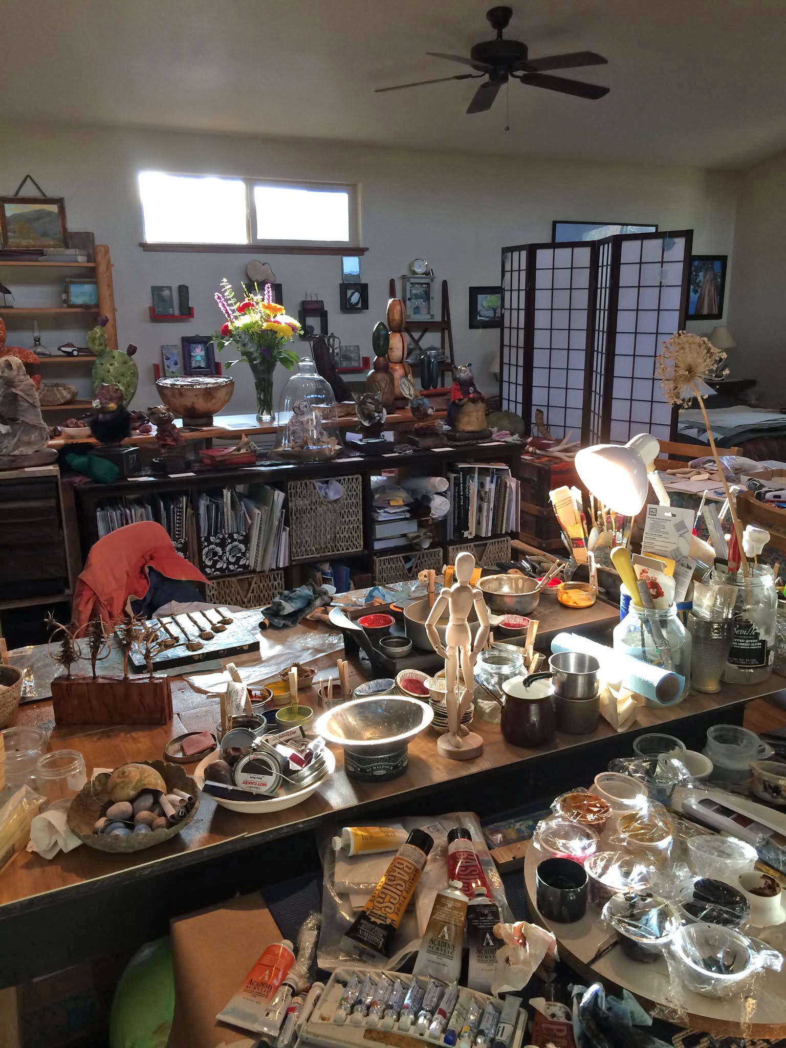 Explore working studios across Springdale, Rockville, and Virgin during the Arts to Zion Canyon Community Tour, Nov. 15–16, 11 AM–3 PM, with a Saturday 10 AM opening program and free hands-on art activities. Registration required.