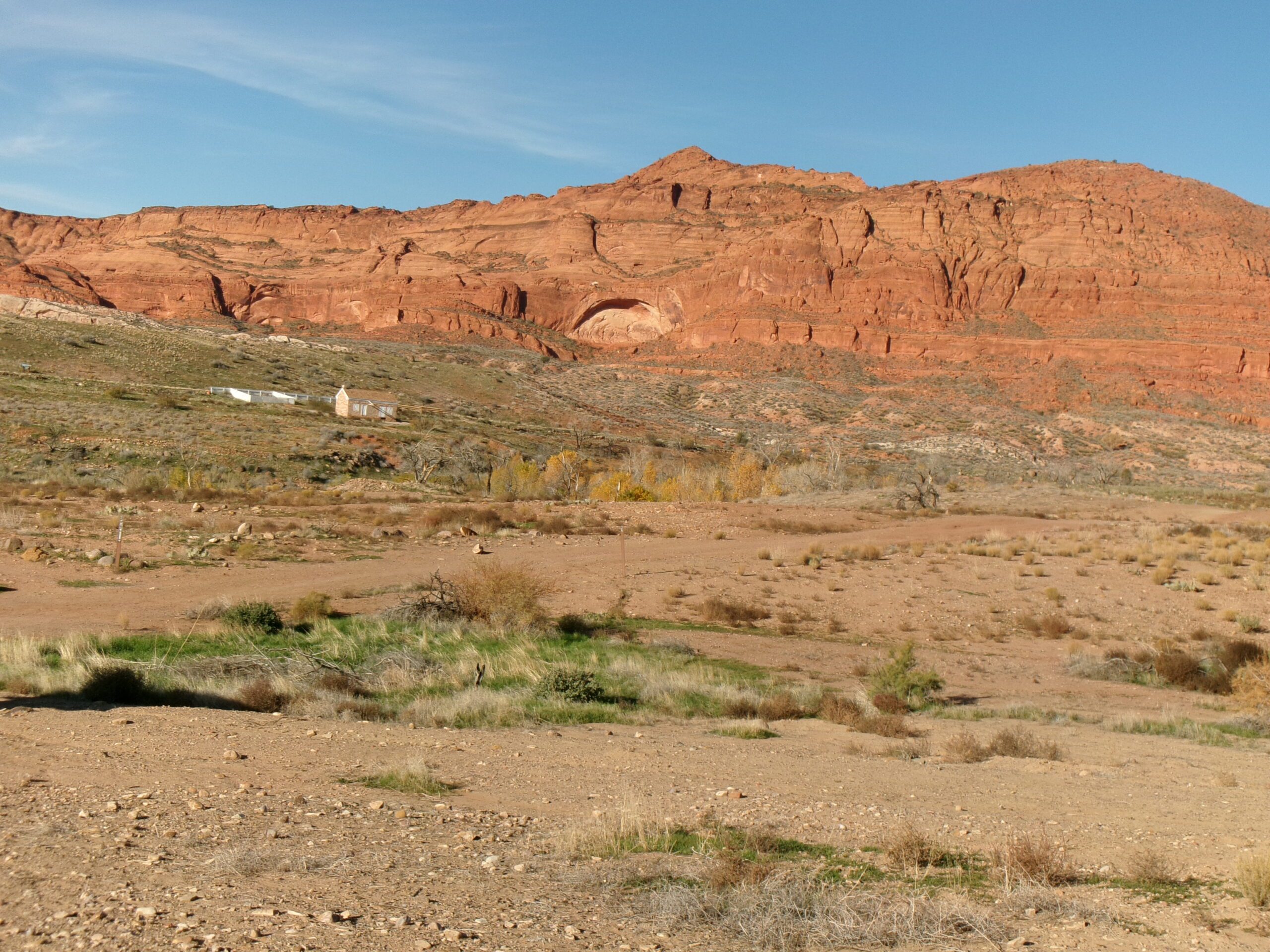  View to the west from White Reef Trail, Red Cliffs Desert Reserve - Photo by Tom Garrison