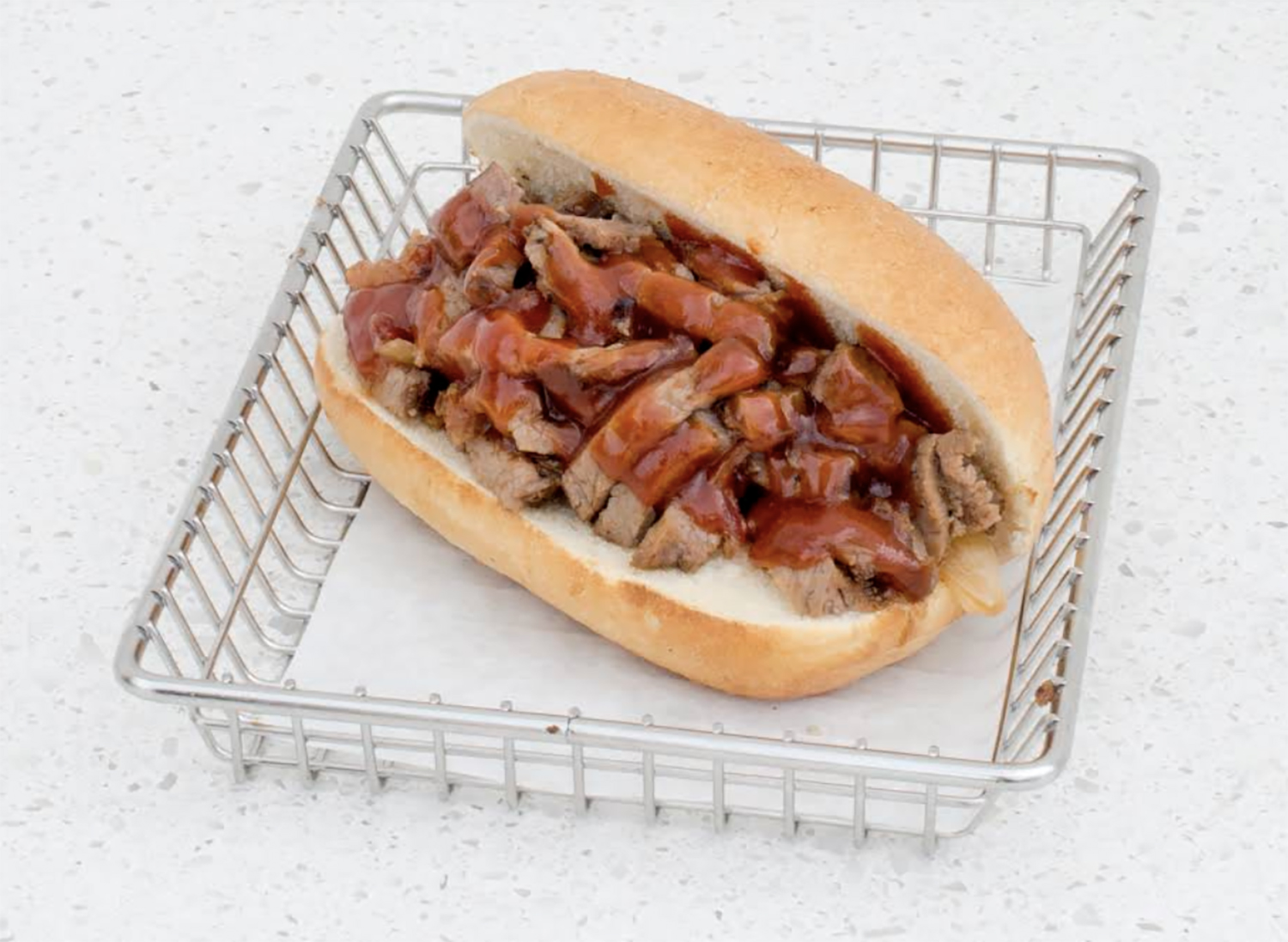 Cubby’s in St. George balances healthy bowls like wild rice and kale with hearty options like a tri-tip sandwich, making it a flexible choice for different tastes.