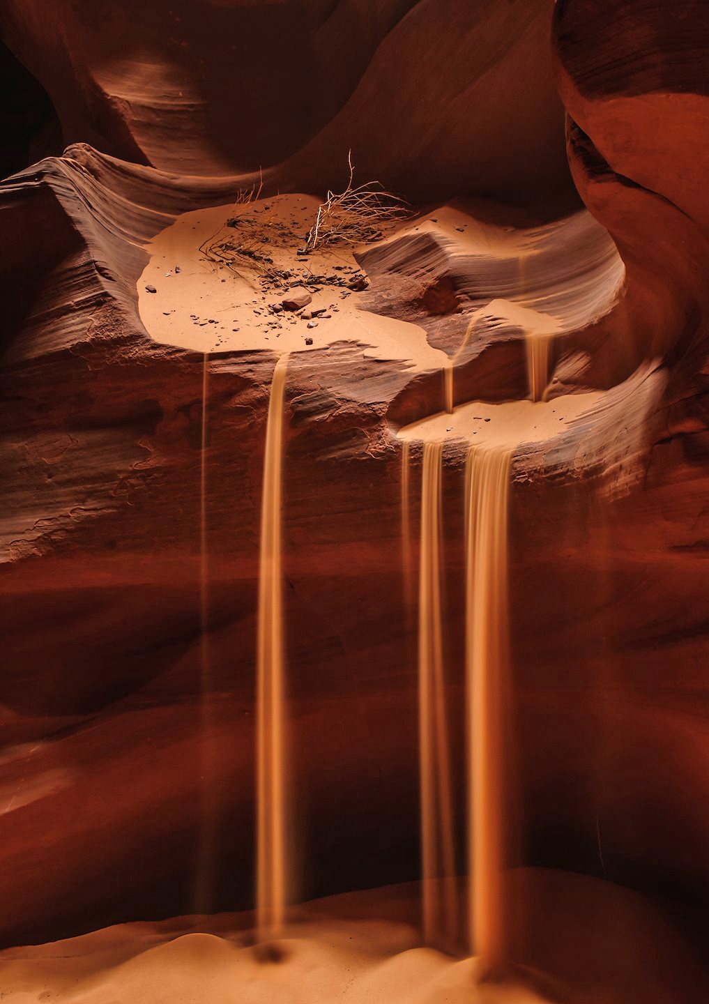 Utah Tech's Sears Art Museum presents From Red Rocks to Glaciers: Southern Utah and Alaska Through the Lens, a photography exhibition examining the visual and emotional connections between two remarkable landscapes.
