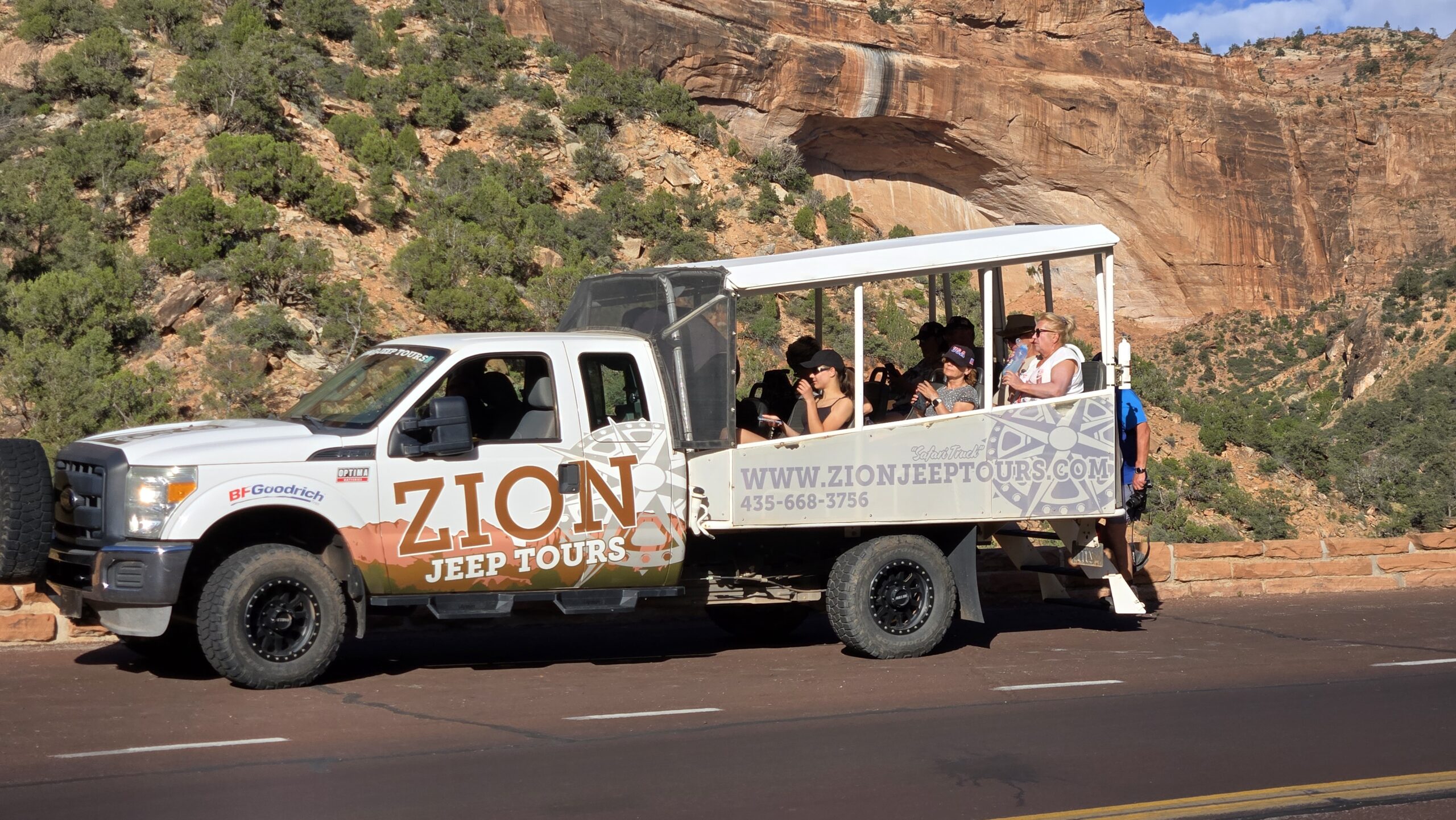Zion Jeep Tours expands its 2026 summer season with new night sky stargazing adventures, custom tunnel tours, and off-road excursions for groups up to 50.