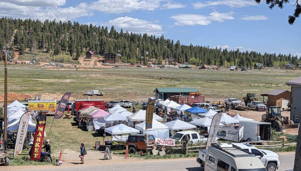 The Duck Creek Outdoor Market continues its 2026 season every Saturday through mid-September, featuring local food, handcrafted goods, and a welcoming community atmosphere.