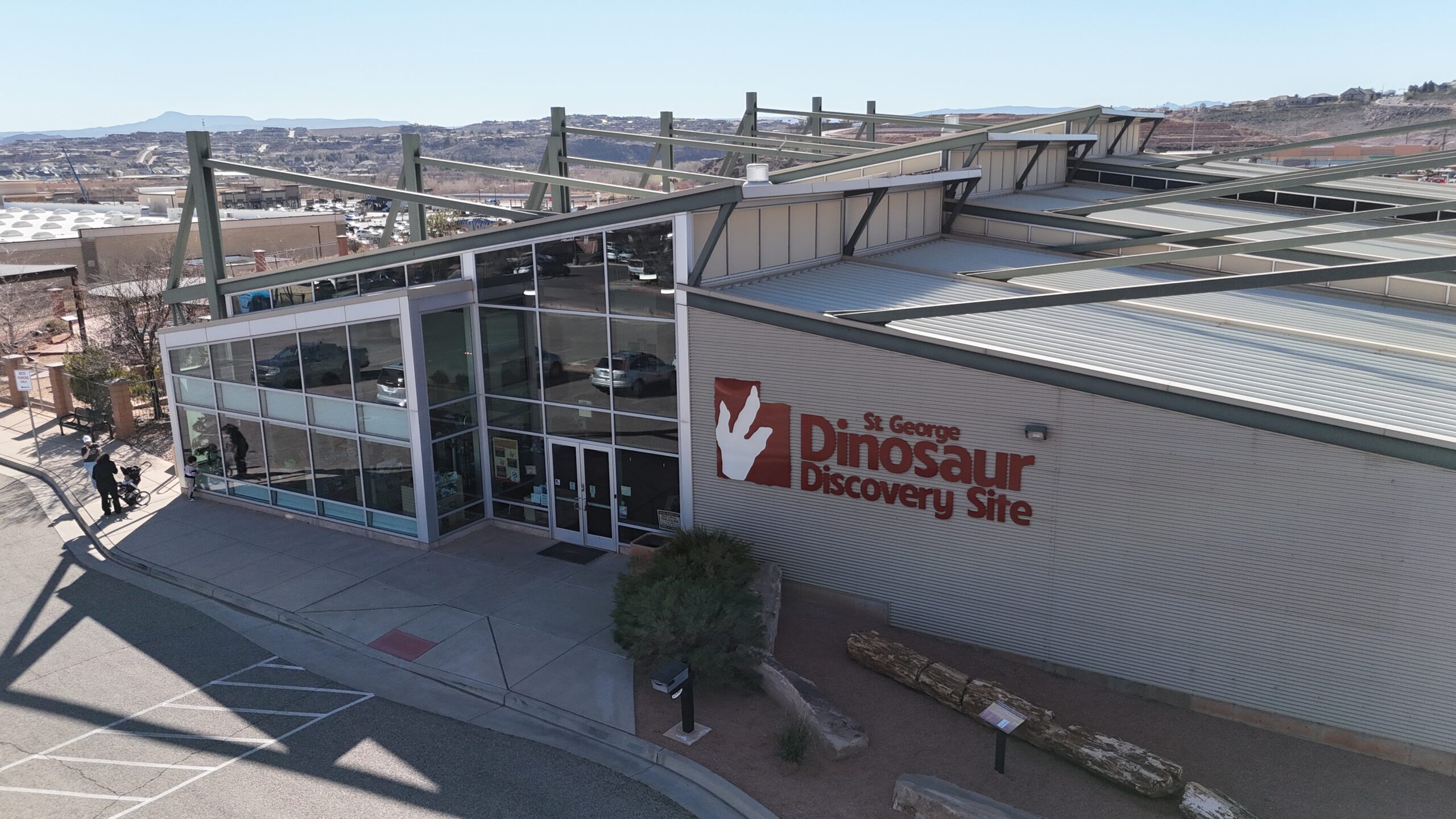 St. George Dinosaur Discovery Site, Mindy Plumlee, dinosaur tracks, local history, paleontological excavations, Johnson Farm, Southern Utah museums