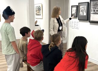 Share a Passion for Creativity and Storytelling as a Museum Guide Share a Passion for Creativity and Storytelling as a Museum Guide