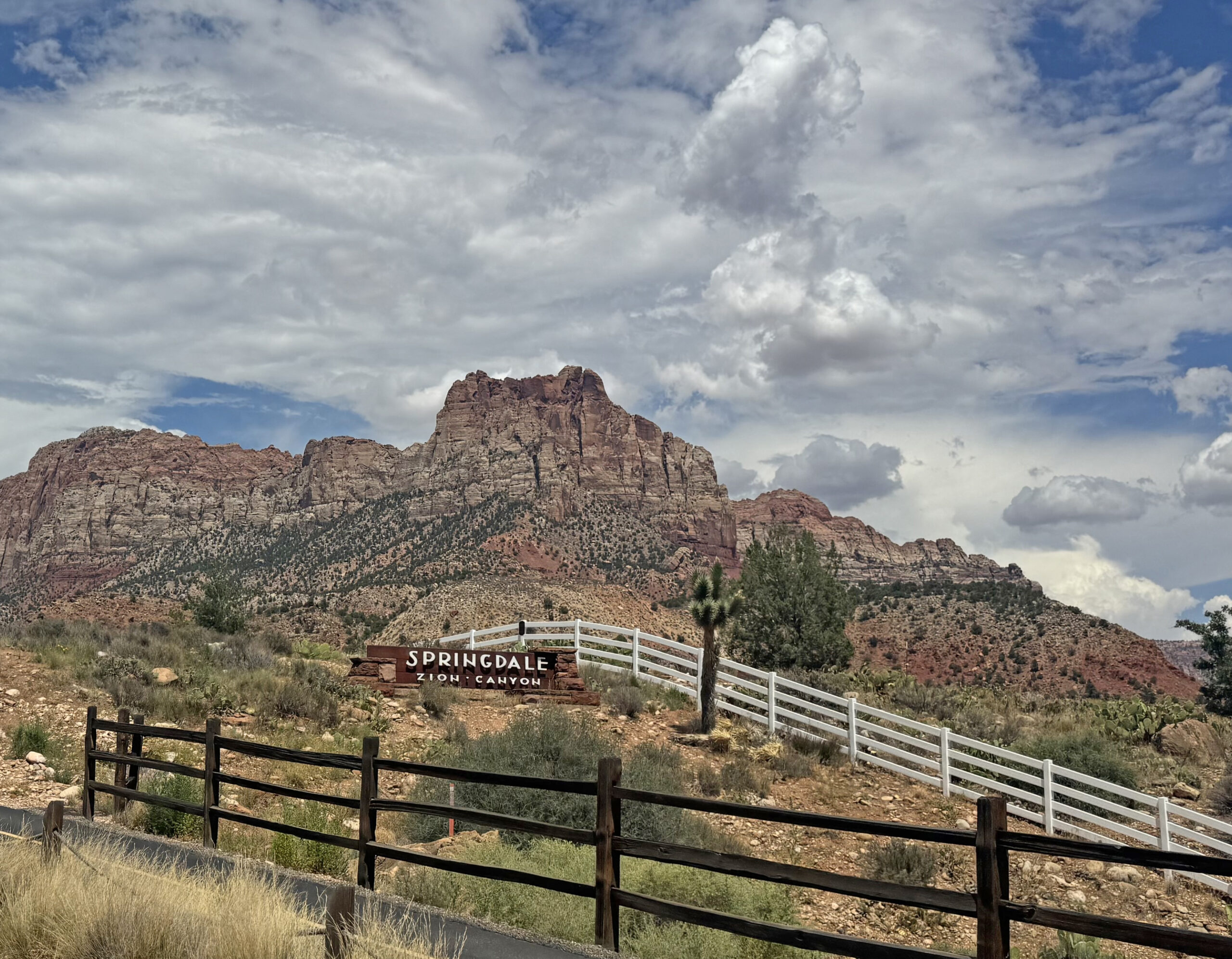 The inaugural Zion Canyon Art Festival debuts in Springdale on October 10, 2026, featuring a self-guided Autumn Art Walk, live music, and interactive art experiences.